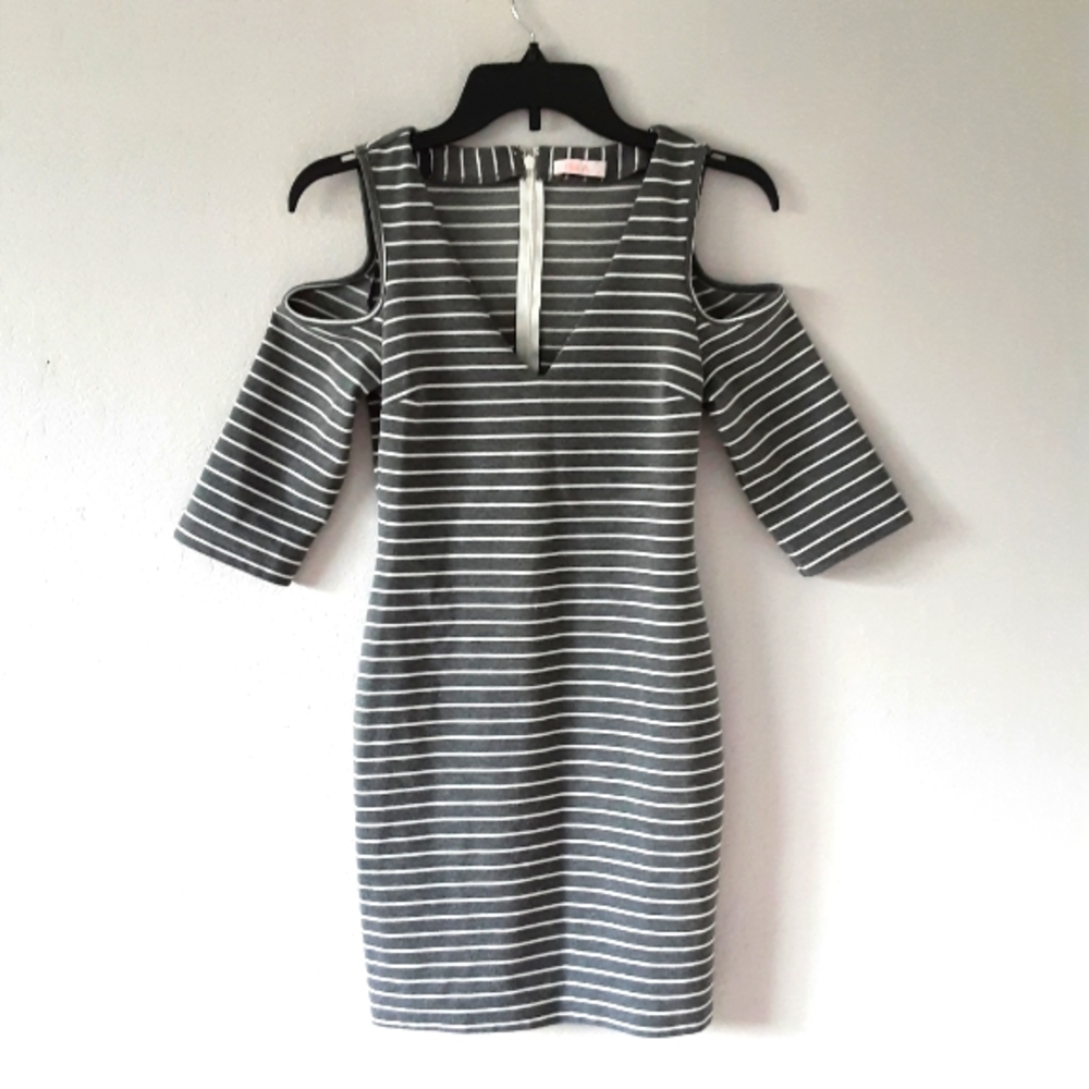 ISLA Fitted Dress With Cold Shoulder Opening - Size XS